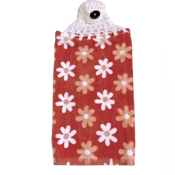 HAND CRAFTED Crocheted Top Colorful Floral Hanging Kitchen or Bathroom Towel - Picture 3 of 8